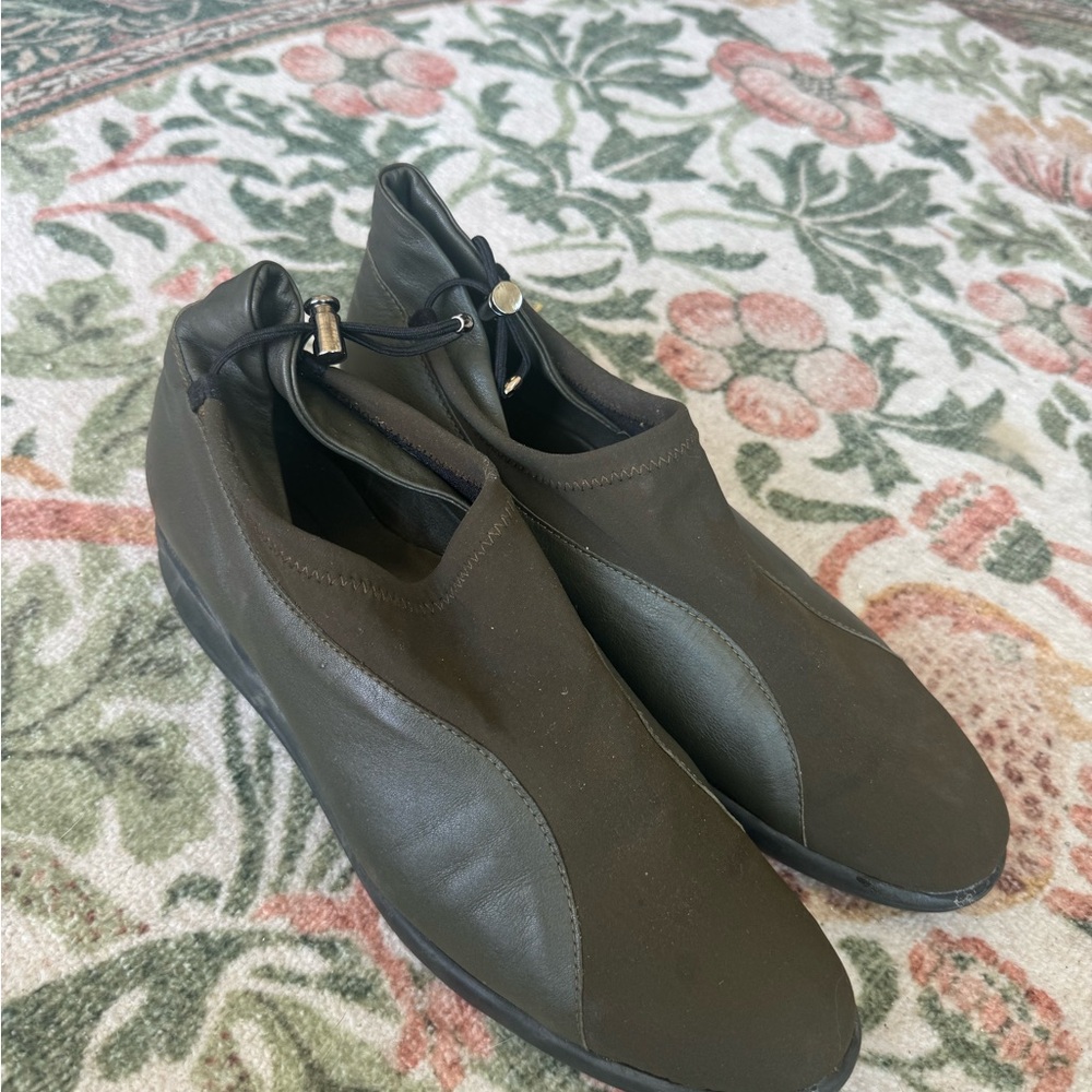 ARCHE Leather Shoes